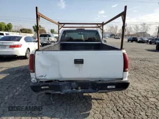✅ 2000 Chevrolet Silverado 2500 • VIN: 1GCGC24RXYR197759 • Lot: 42634935. Wystawiony na Copart z przebiegiem 658 067 mil. Bezpłatny archiwum sprzedaży aukcyjnych z USA i szczegółowy raport historii pojazdu na DreamBid. Zdjęcie 6.