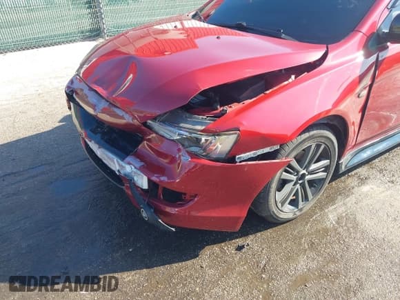 ✅ 2013 Mitsubishi Lancer ES • VIN: JA32U2FU4DU016394 • Lot: 43513420. Listed on IAAI with 130,330 mi. Free auction sales archive from the USA and detailed vehicle history report at DreamBid. Image 6.