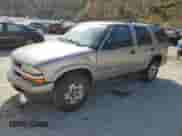 2002 Chevrolet Blazer LS z VIN 1GNDT13W42K241542, wystawiony jako Copart lot #77425714 z przebiegiem 171 055 mil mil oraz Szkoda całkowita • Salvage title. Historia ofert i sprzedaży dostępna na DreamBid. Obrazek 1.