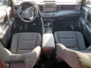 ✅ 2018 Toyota RAV4 XLE • VIN: JTMWFREV0JJ199399 • Lot: 92922985. Listed on Copart with 75,574 mi. Free auction sales archive from the USA and detailed vehicle history report at DreamBid. Image 8.