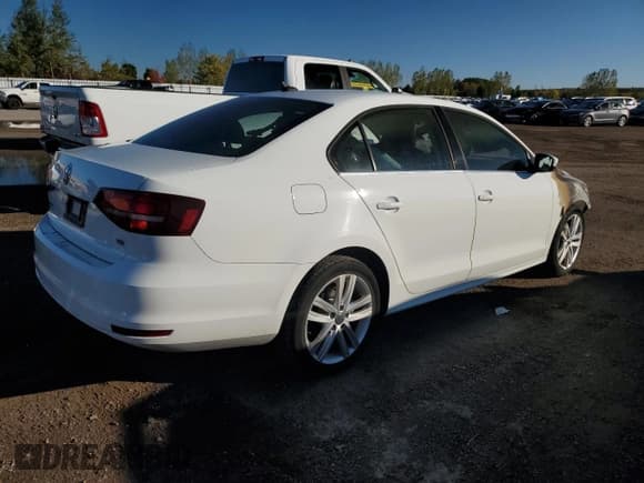✅ 2016 Volkswagen Jetta SEL • VIN: 3VWL07AJ4GM384740 • Lot: 85517025. Listed on Copart with Not provided. Free auction sales archive from the USA and detailed vehicle history report at DreamBid. Image 3.