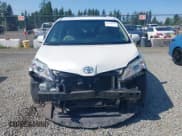 ✅ 2015 Toyota Sienna Limited • VIN: 5TDDK3DC6FS114592 • Lot: 42369139. Listed on IAAI with 134,436 mi. Free auction sales archive from the USA and detailed vehicle history report at DreamBid. Image 6.