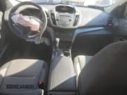 ✅ 2017 Ford Escape SE • VIN: 1FMCU9G91HUD44706 • Lot: 69812975. Wystawiony na Copart z przebiegiem 135 643 mil. Bezpłatny archiwum sprzedaży aukcyjnych z USA i szczegółowy raport historii pojazdu na DreamBid. Zdjęcie 8.