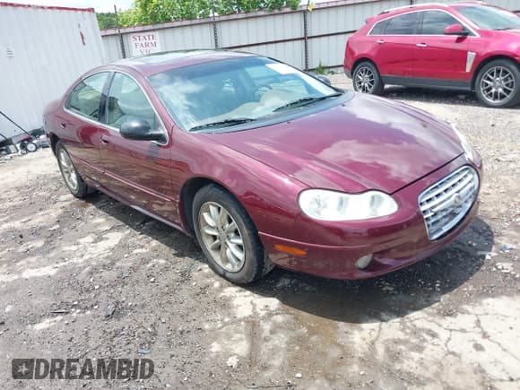 ✅ 2002 Chrysler Concorde Limited • VIN: 2C3HD56GX2H204929 • Лот: 42420116. Опубликован ранее на IAAI с пробегом 212 006 миль. Бесплатный доступ к архиву аукционных продаж из США и подробный отчёт об истории автомобиля на DreamBid. Изображение 1.