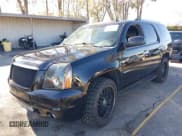 ✅ 2010 GMC Yukon • VIN: 1GKMCAE32AR174221 • Lot: 41279755. Listed on IAAI with 207,755 mi. Free auction sales archive from the USA and detailed vehicle history report at DreamBid. Image 2.