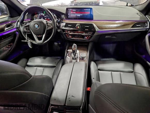 ✅ 2019 BMW 5 Series 530i xDrive • VIN: WBAJA7C5XKWW09286 • Lot: 93150455. Listed on Copart with 72,810 mi. Free auction sales archive from the USA and detailed vehicle history report at DreamBid. Image 8.