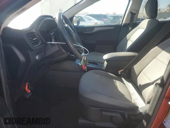 ✅ 2020 Ford Escape S • VIN: 1FMCU9F6XLUA01358 • Lot: 82686695. Listed on Copart with 82,682 mi. Free auction sales archive from the USA and detailed vehicle history report at DreamBid. Image 7.
