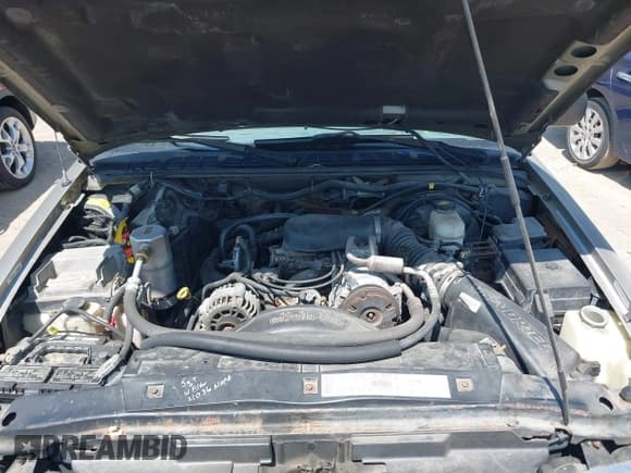 ✅ 2001 Chevrolet S-10 LS • VIN: 1GCDT19W41K181244 • Лот: 42129845. Опубликован ранее на IAAI с пробегом 183 368 миль. Бесплатный доступ к архиву аукционных продаж из США и подробный отчёт об истории автомобиля на DreamBid. Изображение 10.