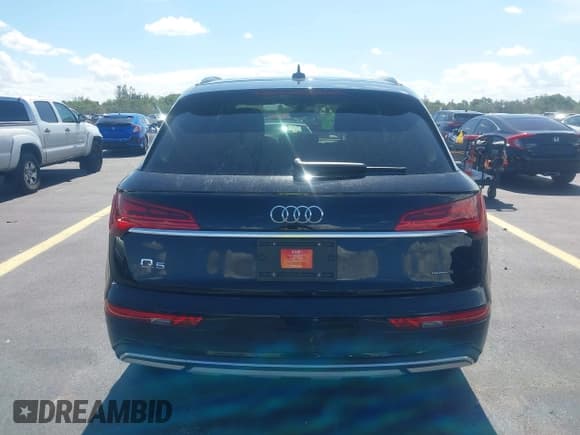 ✅ 2023 Audi Q5 Premium • VIN: WA1ABAFY9P2079131 • Lot: 42563569. Listed on IAAI with 26,729 mi. Free auction sales archive from the USA and detailed vehicle history report at DreamBid. Image 16.