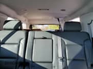 ✅ 2020 Chevrolet Suburban Premier • VIN: 1GNSKJKC1LR170441 • Lot: 87202425. Wystawiony na Copart z przebiegiem Nie podano. Bezpłatny archiwum sprzedaży aukcyjnych z USA i szczegółowy raport historii pojazdu na DreamBid. Zdjęcie 10.