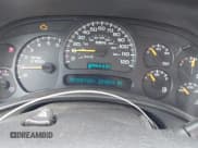 ✅ 2005 Chevrolet Silverado 2500HD LS • VIN: 1GCHK23UX5F970479 • Lot: 42342835. Wystawiony na IAAI z przebiegiem 259 879 mil. Bezpłatny archiwum sprzedaży aukcyjnych z USA i szczegółowy raport historii pojazdu na DreamBid. Zdjęcie 7.