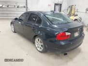 ✅ 2008 BMW 3 Series 328xi • VIN: WBAVC73538A236383 • Lot: 43047605. Wystawiony na IAAI z przebiegiem 196 119 mil. Bezpłatny archiwum sprzedaży aukcyjnych z USA i szczegółowy raport historii pojazdu na DreamBid. Zdjęcie 3.