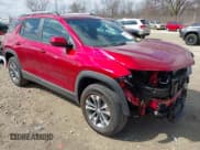 ✅ 2025 Chevrolet Equinox AWD LT • VIN: 3GNAXPEG4SL272871 • Lot: 42001704. Wystawiony na IAAI z przebiegiem 920 mil. Bezpłatny archiwum sprzedaży aukcyjnych z USA i szczegółowy raport historii pojazdu na DreamBid. Zdjęcie 1.