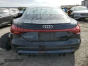 ✅ 2023 Audi e-tron GT Premium Plus • VIN: WAUFJBFWXP7003131 • Lot: 38763864. Wystawiony na Copart z przebiegiem 16 636 mil. Bezpłatny archiwum sprzedaży aukcyjnych z USA i szczegółowy raport historii pojazdu na DreamBid. Zdjęcie 6.