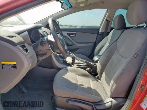 2016 Hyundai Elantra SE с VIN 5NPDH4AEXGH778444, выставлен на аукционе Copart как лот 70574345 с пробегом 112 838 миль миль и Списание • Salvage title. История ставок и продаж доступна на DreamBid. Изображение 7.