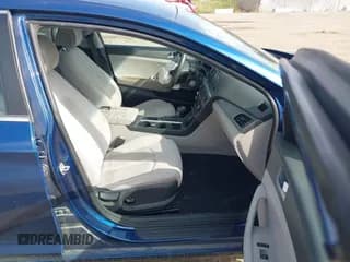 ✅ 2016 Hyundai Sonata SE • VIN: 5NPE24AF6GH386186 • Лот: 43146140. Опубликован ранее на IAAI с пробегом 127 111 миль. Бесплатный доступ к архиву аукционных продаж из США и подробный отчёт об истории автомобиля на DreamBid. Изображение 5.