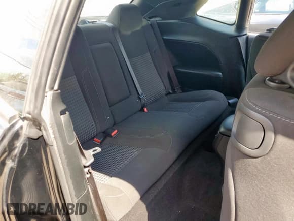 ✅ 2023 Dodge Challenger SXT • VIN: 2C3CDZAG7PH629685 • Lot: 84253435. Wystawiony na Copart z przebiegiem 39 451 mil. Bezpłatny archiwum sprzedaży aukcyjnych z USA i szczegółowy raport historii pojazdu na DreamBid. Zdjęcie 10.