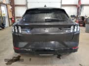 ✅ 2022 Ford Mustang Mach-E Premium • VIN: 3FMTK3SU7NMA16933 • Lot: 91351245. Listed on Copart with 133,178 mi. Free auction sales archive from the USA and detailed vehicle history report at DreamBid. Image 6.