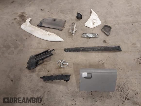 ✅ 2014 Toyota Tacoma • VIN: 3TMLU4EN0EM140289 • Лот: 41543692. Опубликован ранее на IAAI с пробегом 118 051 миль. Бесплатный доступ к архиву аукционных продаж из США и подробный отчёт об истории автомобиля на DreamBid. Изображение 14.