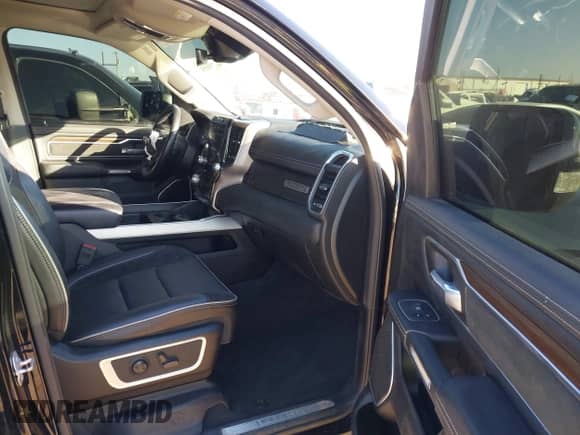 2022 Ram 1500 Laramie с VIN 1C6RREJT6NN291821, выставлен на аукционе IAAI как лот 41389654 с пробегом 31 957 миль миль и . История ставок и продаж доступна на DreamBid. Изображение 5.