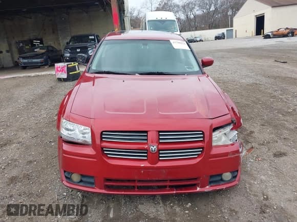 ✅ 2008 Dodge Magnum SXT • VIN: 2D4FV37V98H257778 • Lot: 43780224. Listed on IAAI with 256,804 mi. Free auction sales archive from the USA and detailed vehicle history report at DreamBid. Image 12.