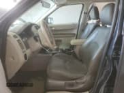 ✅ 2008 Mazda Tribute Sport • VIN: 4F2CZ02Z88KM19664 • Lot: 66074465. Wystawiony na Copart z przebiegiem 159 453 mil. Bezpłatny archiwum sprzedaży aukcyjnych z USA i szczegółowy raport historii pojazdu na DreamBid. Zdjęcie 7.