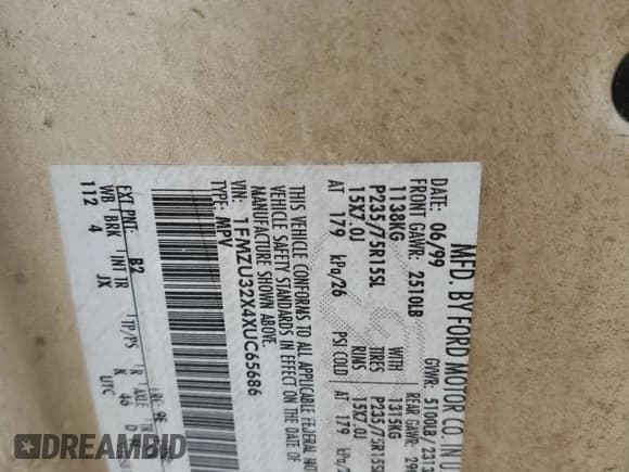 ✅ 1999 Ford Explorer XL • VIN: 1FMZU32X4XUC65686 • Лот: 50986595. Опубликован ранее на Copart с пробегом 123 245 миль. Бесплатный доступ к архиву аукционных продаж из США и подробный отчёт об истории автомобиля на DreamBid. Изображение 14.