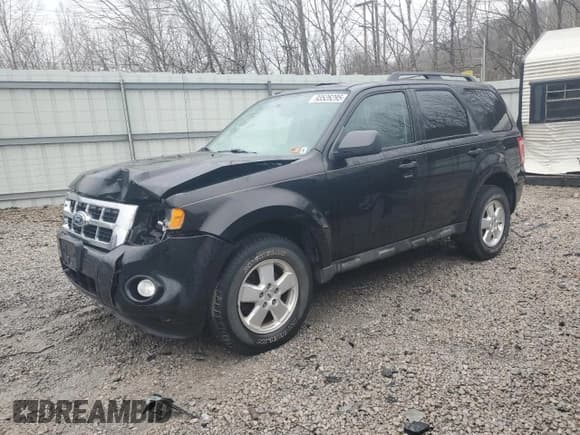 ✅ 2011 Ford Escape XLT • VIN: 1FMCU9D74BKB45042 • Лот: 93526295. Опубликован ранее на Copart с пробегом 147 171 миль. Бесплатный доступ к архиву аукционных продаж из США и подробный отчёт об истории автомобиля на DreamBid. Изображение 1.