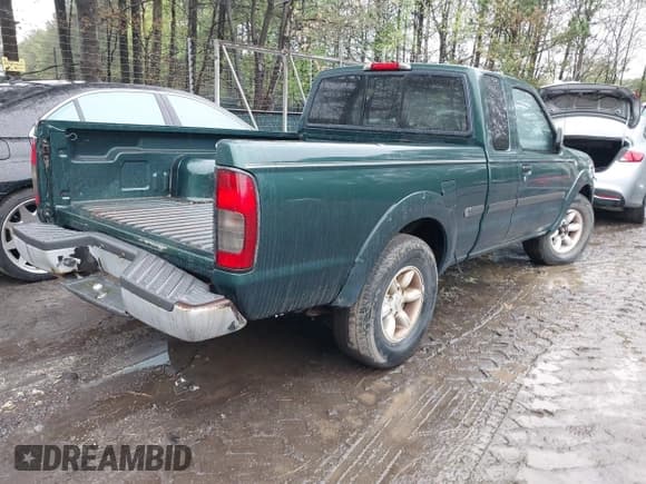 ✅ 2002 Nissan Frontier XE • VIN: 1N6DD26SX2C346775 • Lot: 41971638. Listed on IAAI with 248,279 mi. Free auction sales archive from the USA and detailed vehicle history report at DreamBid. Image 4.