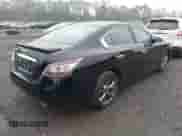 2012 Nissan Maxima S z VIN 1N4AA5AP8CC847111, wystawiony jako IAAI lot #42543652 z przebiegiem 128 709 mil mil oraz . Historia ofert i sprzedaży dostępna na DreamBid. Obrazek 4.