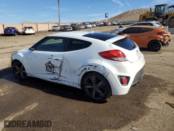 ✅ 2013 Hyundai Veloster Turbo • VIN: KMHTC6AEXDU163332 • Lot: 80580784. Listed on Copart with 130,982 mi. Free auction sales archive from the USA and detailed vehicle history report at DreamBid. Image 2.