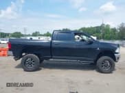 ✅ 2015 Ram 2500 Tradesman • VIN: 3C6UR5CL7FG552083 • Lot: 42882371. Wystawiony na IAAI z przebiegiem 221 995 mil. Bezpłatny archiwum sprzedaży aukcyjnych z USA i szczegółowy raport historii pojazdu na DreamBid. Zdjęcie 13.