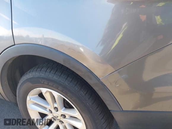 ✅ 2011 Ford Explorer XLT • VIN: 1FMHK8D80BGA44548 • Lot: 43462730. Wystawiony na IAAI z przebiegiem 187 442 mil. Bezpłatny archiwum sprzedaży aukcyjnych z USA i szczegółowy raport historii pojazdu na DreamBid. Zdjęcie 15.