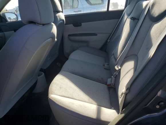 2010 Hyundai Accent GL z VIN KMHCN4BC7AU444981, wystawiony jako Copart lot #73704734 z przebiegiem 188 622 mil mil oraz Szkoda całkowita • Salvage title. Historia ofert i sprzedaży dostępna na DreamBid. Obrazek 10.