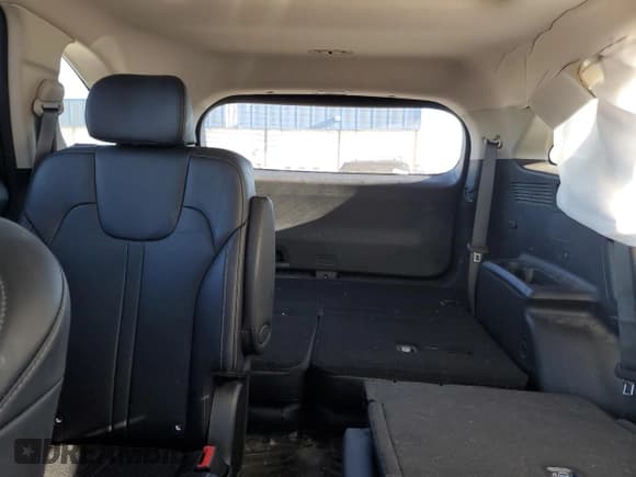 ✅ 2023 Kia Sorento EX • VIN: KNDRHDLG6P5147484 • Lot: 92825185. Wystawiony na Copart z przebiegiem 63 521 mil. Bezpłatny archiwum sprzedaży aukcyjnych z USA i szczegółowy raport historii pojazdu na DreamBid. Zdjęcie 10.