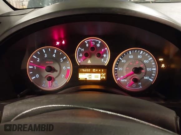 ✅ 2015 Nissan Titan SV • VIN: 1N6AA0ECXFN507338 • Lot: 43703382. Listed on IAAI with 176,222 mi. Free auction sales archive from the USA and detailed vehicle history report at DreamBid. Image 7.