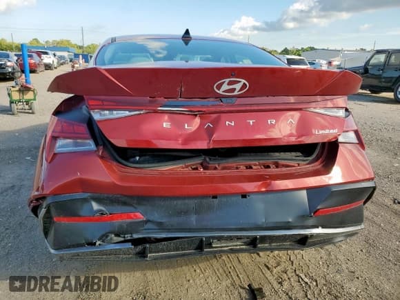 ✅ 2025 Hyundai Elantra Limited • VIN: KMHLP4DG9SU959380 • Lot: 81233345. Wystawiony na Copart z przebiegiem 19 534 mil. Bezpłatny archiwum sprzedaży aukcyjnych z USA i szczegółowy raport historii pojazdu na DreamBid. Zdjęcie 6.