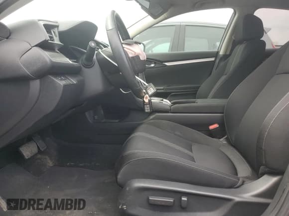 ✅ 2021 Honda Civic EX • VIN: 2HGFC2F71MH005650 • Lot: 64408445. Wystawiony na Copart z przebiegiem 84 512 mil. Bezpłatny archiwum sprzedaży aukcyjnych z USA i szczegółowy raport historii pojazdu na DreamBid. Zdjęcie 7.