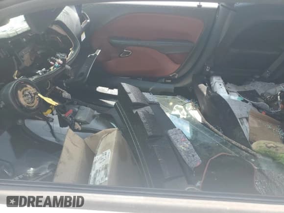 ✅ 2020 Dodge Challenger SRT Hellcat Widebody • VIN: 2C3CDZC9XLH113829 • Lot: 58469625. Wystawiony na Copart z przebiegiem Nie podano. Bezpłatny archiwum sprzedaży aukcyjnych z USA i szczegółowy raport historii pojazdu na DreamBid. Zdjęcie 7.