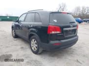 ✅ 2013 Kia Sorento LX • VIN: 5XYKT3A65DG418669 • Lot: 43803444. Listed on IAAI with 282,001 mi. Free auction sales archive from the USA and detailed vehicle history report at DreamBid. Image 3.