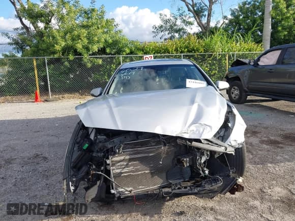 ✅ 2019 Hyundai Sonata SEL • VIN: 5NPE34AF0KH744629 • Lot: 43446085. Listed on IAAI with 66,256 mi. Free auction sales archive from the USA and detailed vehicle history report at DreamBid. Image 6.