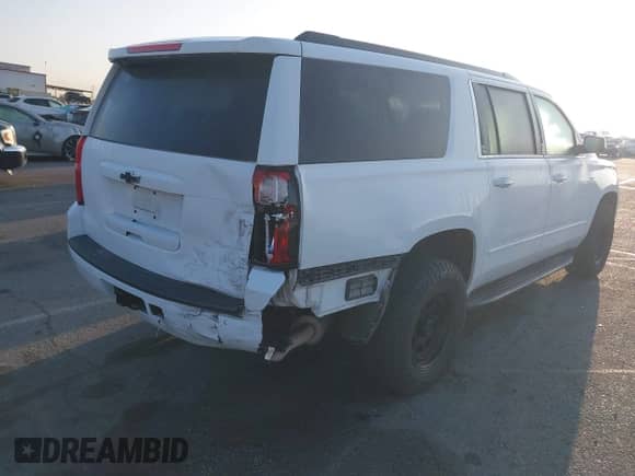 2018 Chevrolet Suburban LS z VIN 1GNSKGKC5JR173889, wystawiony jako IAAI lot #42152865 z przebiegiem 73 358 mil mil oraz . Historia ofert i sprzedaży dostępna na DreamBid. Obrazek 4.