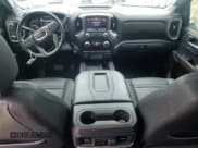 ✅ 2022 GMC Sierra 3500HD Denali • VIN: 1GT49WEY6NF250792 • Lot: 81497095. Wystawiony na Copart z przebiegiem 44 374 mil. Bezpłatny archiwum sprzedaży aukcyjnych z USA i szczegółowy raport historii pojazdu na DreamBid. Zdjęcie 8.