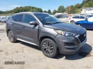 ✅ 2020 Hyundai Tucson Sport • VIN: KM8J3CALXLU083435 • Lot: 43184996. Listed on IAAI with 104,653 mi. Free auction sales archive from the USA and detailed vehicle history report at DreamBid. Image 1.