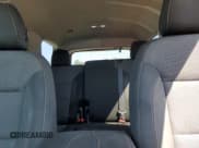 ✅ 2019 Chevrolet Traverse LS • VIN: 1GNEVFKW4KJ184780 • Lot: 68720194. Wystawiony na Copart z przebiegiem 95 565 mil. Bezpłatny archiwum sprzedaży aukcyjnych z USA i szczegółowy raport historii pojazdu na DreamBid. Zdjęcie 10.