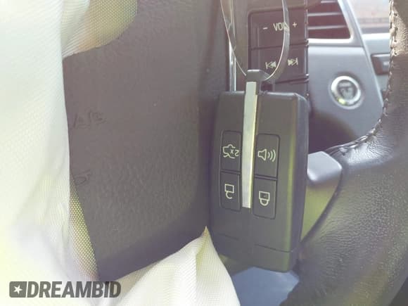 ✅ 2012 Ford Taurus Limited • VIN: 1FAHP2JW5CG114087 • Lot: 42485800. Wystawiony na IAAI z przebiegiem 177 813 mil. Bezpłatny archiwum sprzedaży aukcyjnych z USA i szczegółowy raport historii pojazdu na DreamBid. Zdjęcie 11.