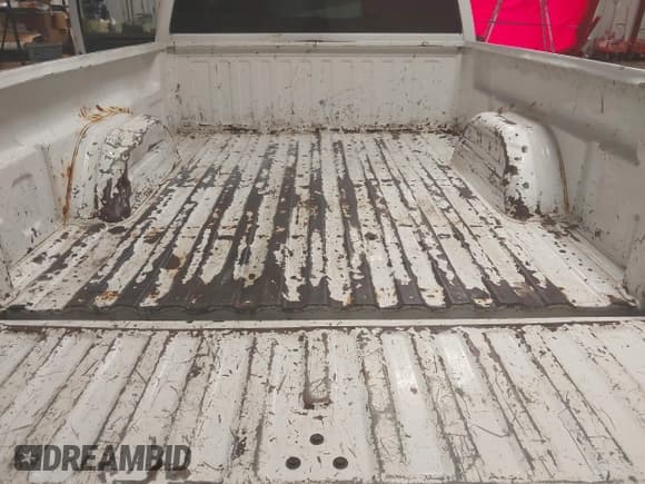 ✅ 2004 Chevrolet Silverado 2500HD LS • VIN: 1GCHK29U94E314964 • Лот: 42734747. Опубликован ранее на IAAI с пробегом Не указан. Бесплатный доступ к архиву аукционных продаж из США и подробный отчёт об истории автомобиля на DreamBid. Изображение 18.