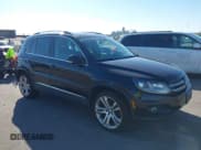 ✅ 2012 Volkswagen Tiguan S • VIN: WVGBV7AX7CW601126 • Lot: 43529356. Listed on IAAI with 173,952 mi. Free auction sales archive from the USA and detailed vehicle history report at DreamBid. Image 1.