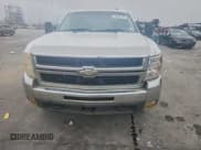 ✅ 2009 Chevrolet Silverado 2500HD LT • VIN: 1GCHK53K99F122213 • Lot: 95086785. Wystawiony na Copart z przebiegiem 149 689 mil. Bezpłatny archiwum sprzedaży aukcyjnych z USA i szczegółowy raport historii pojazdu na DreamBid. Zdjęcie 5.