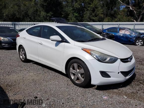 ✅ 2013 Hyundai Elantra GLS • VIN: 5NPDH4AE2DH342716 • Lot: 82603665. Listed on Copart with 101,128 mi. Free auction sales archive from the USA and detailed vehicle history report at DreamBid. Image 4.